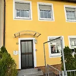 Am Marktplatz 아파트 프로이덴슈타트
